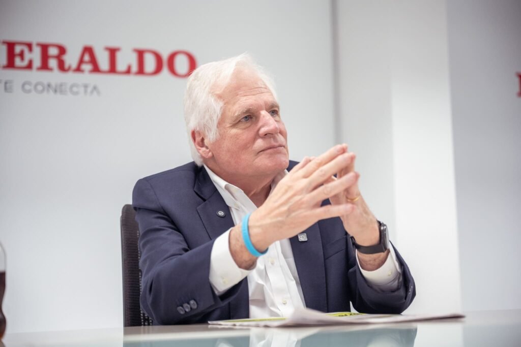 Miguel Uribe en el Heraldo